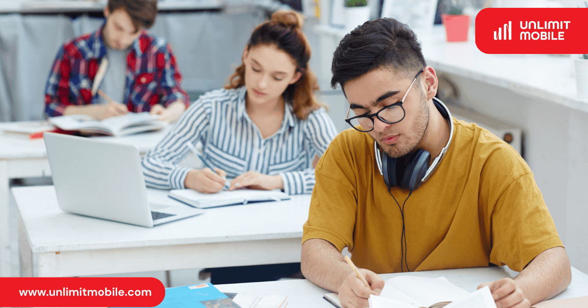 How to Study in USA as an International Student in 2025 - UnlimitMobile